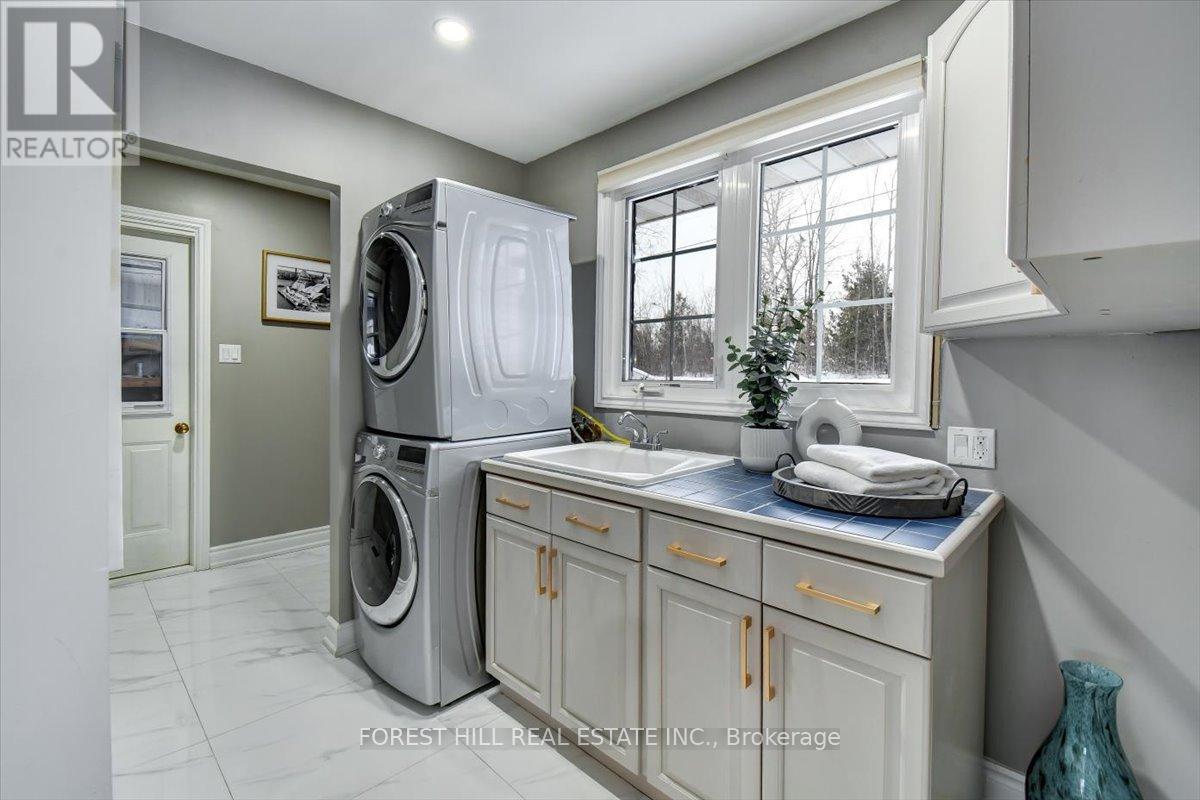 1143 Connaught Drive, Selwyn, Ontario  K0L 1T0 - Photo 10 - X12972114