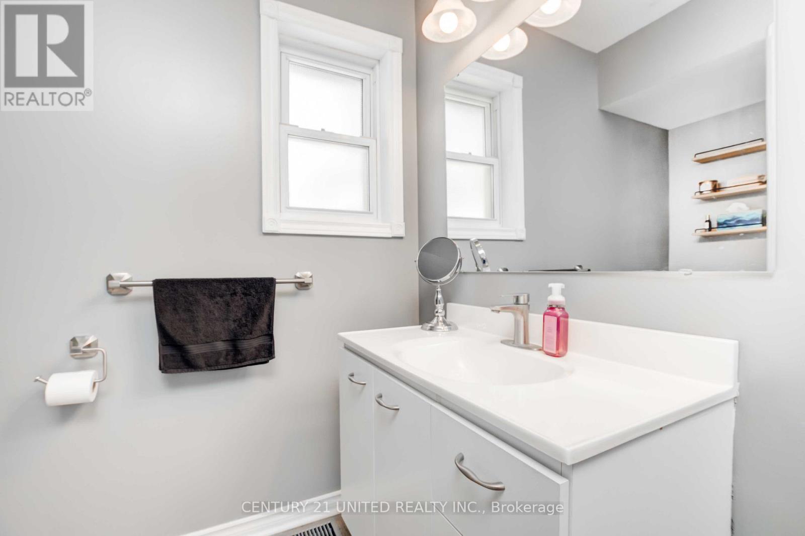 345 Victoria Street, Trent Hills (Campbellford), Ontario  K0L 1L0 - Photo 16 - X12972354