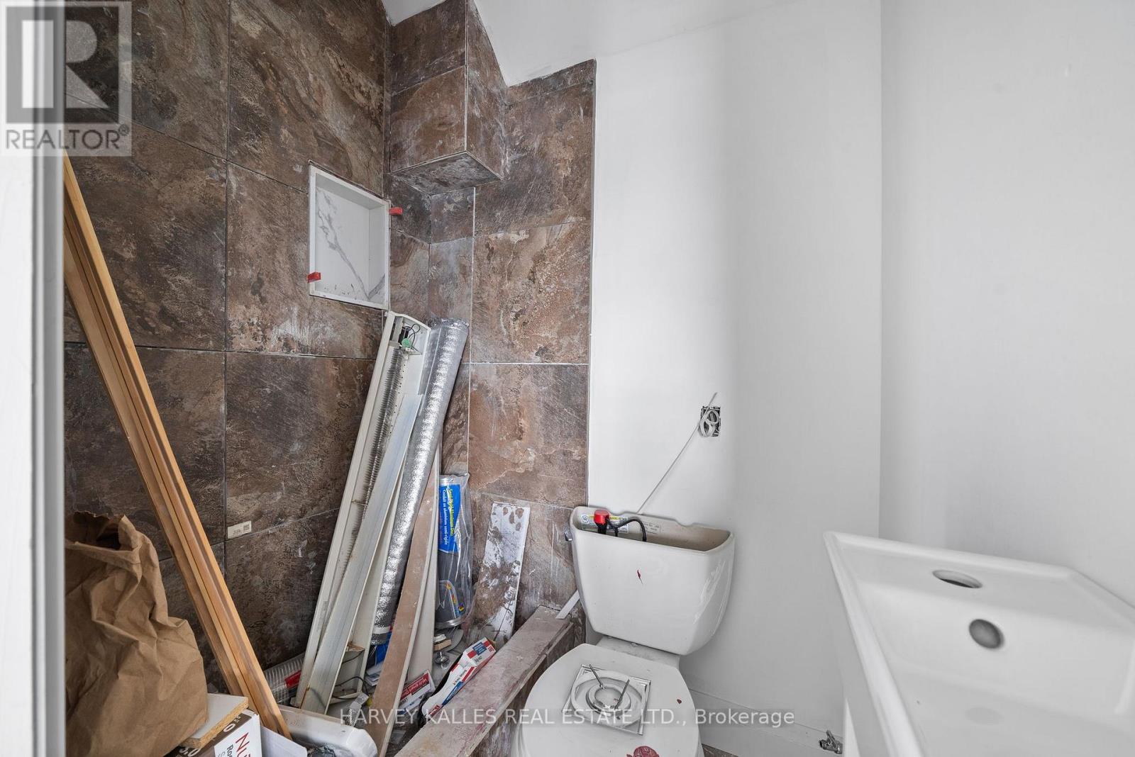 58 Valhalla Lane, Prince Edward County (Athol), Ontario  K0L 1P0 - Photo 30 - X12972700