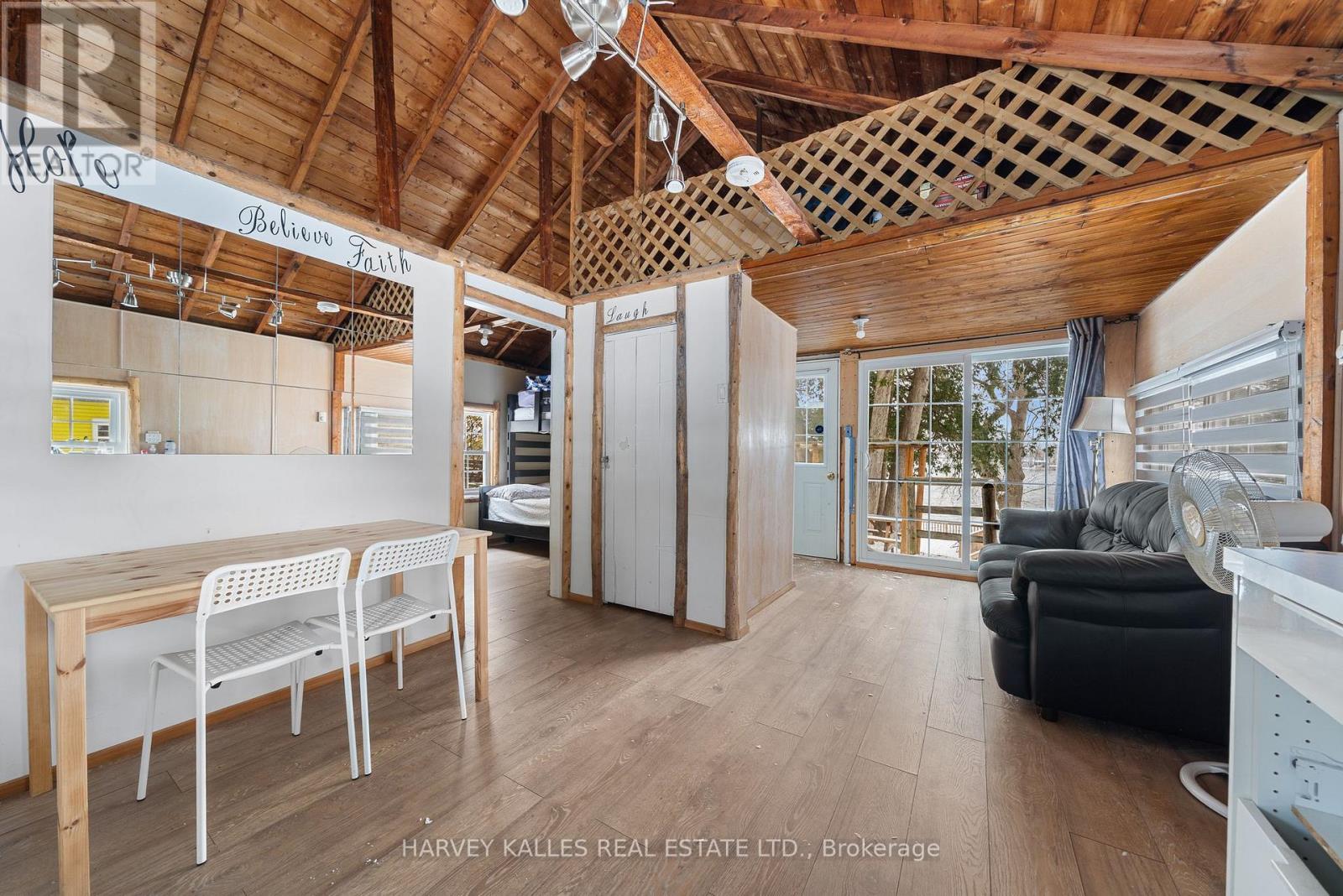 58 Valhalla Lane, Prince Edward County (Athol), Ontario  K0L 1P0 - Photo 38 - X12972700