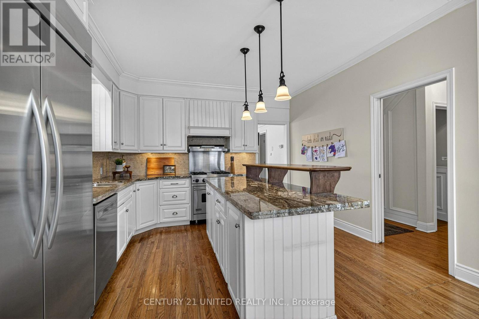 499 Hunter Street W, Peterborough (Town Ward 3), Ontario  K9H 2M9 - Photo 9 - X12972768