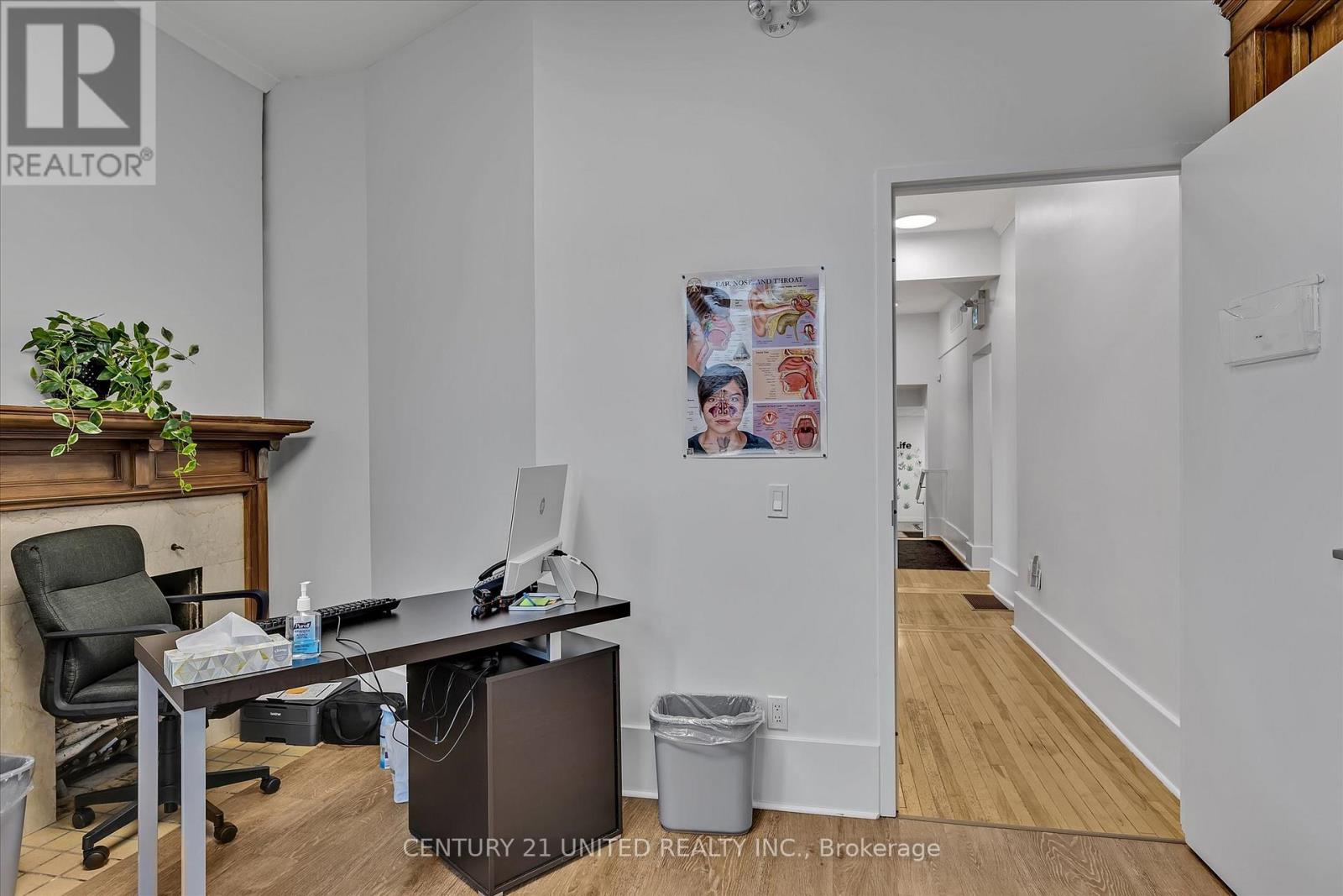 318 Stewart Street, Peterborough (Town Ward 3), Ontario  K9J 3N1 - Photo 13 - X12973236