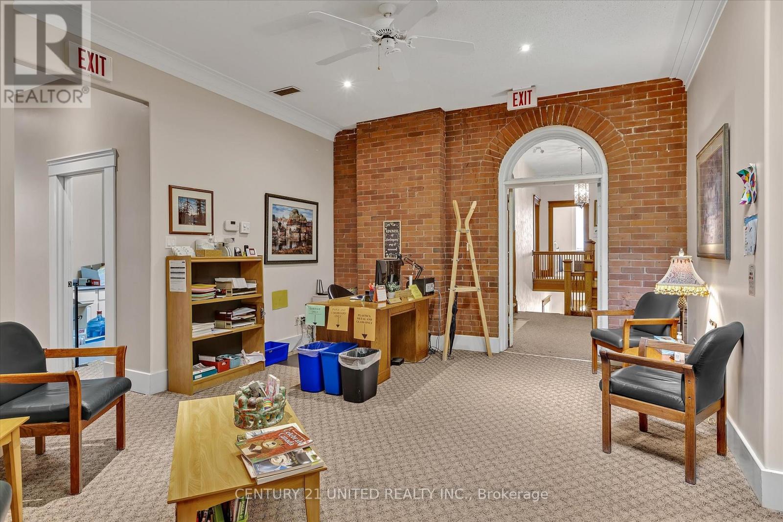 318 Stewart Street, Peterborough (Town Ward 3), Ontario  K9J 3N1 - Photo 23 - X12973236