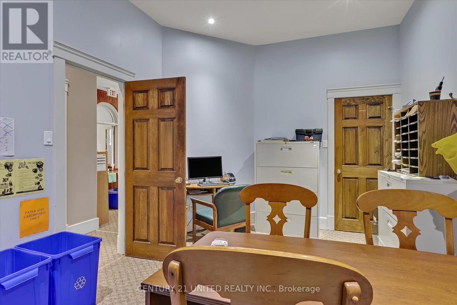 318 Stewart Street, Peterborough (Town Ward 3), Ontario  K9J 3N1 - Photo 25 - X12973236