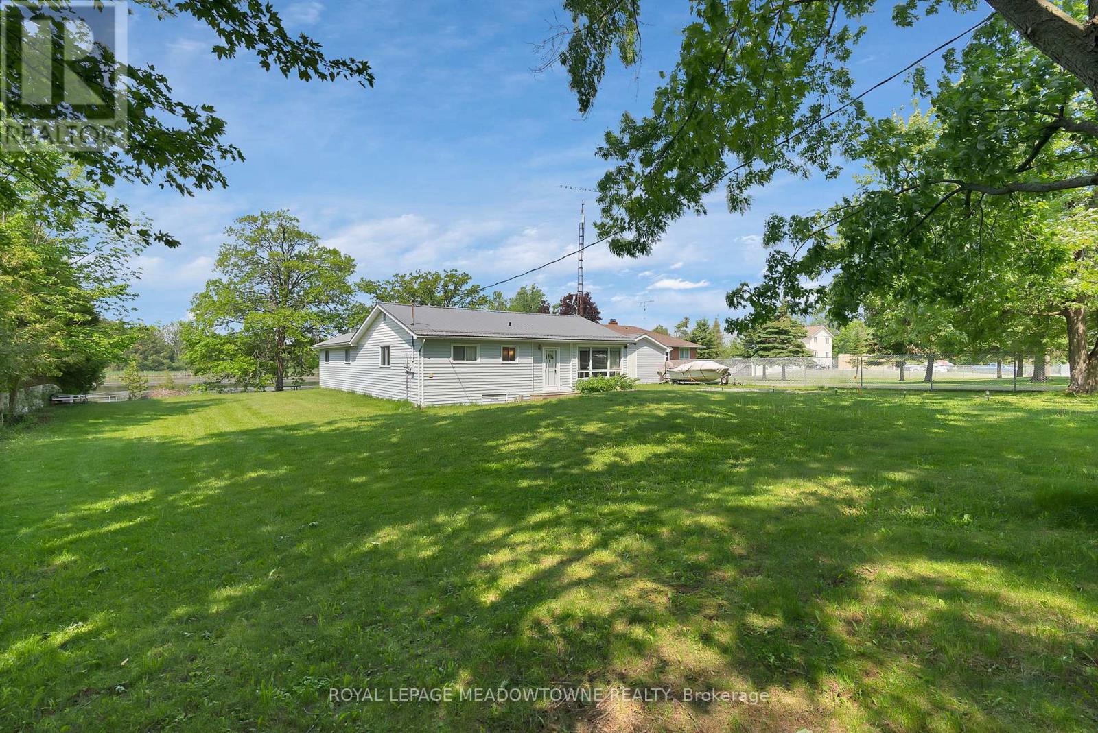 46 Hawke Drive, Kawartha Lakes (Emily), Ontario  K0L 2W0 - Photo 30 - X12973650