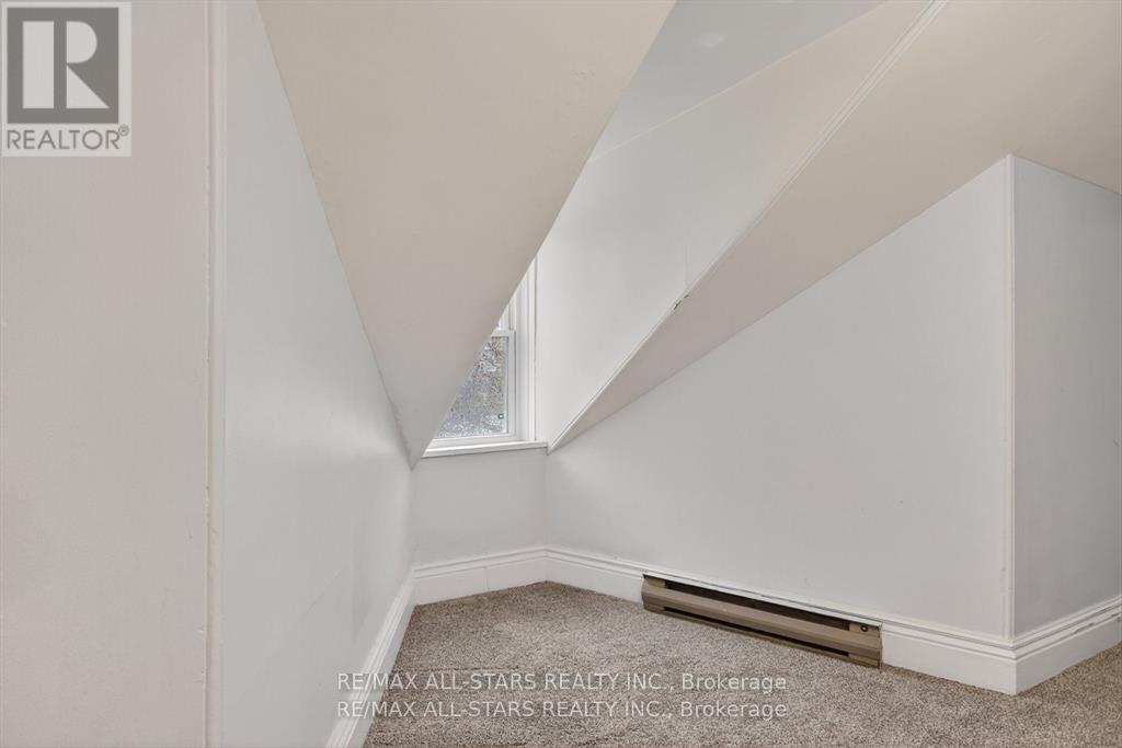 36 Caroline Street, Kawartha Lakes (Lindsay), Ontario  K9V 1T1 - Photo 16 - X12975036