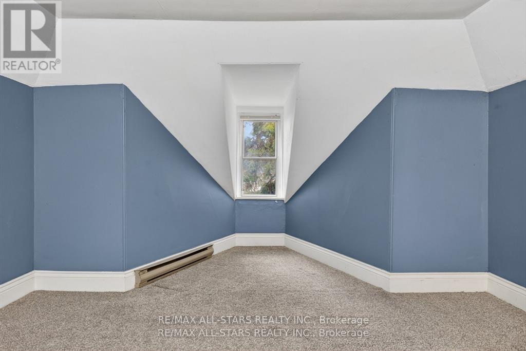 36 Caroline Street, Kawartha Lakes (Lindsay), Ontario  K9V 1T1 - Photo 24 - X12975036