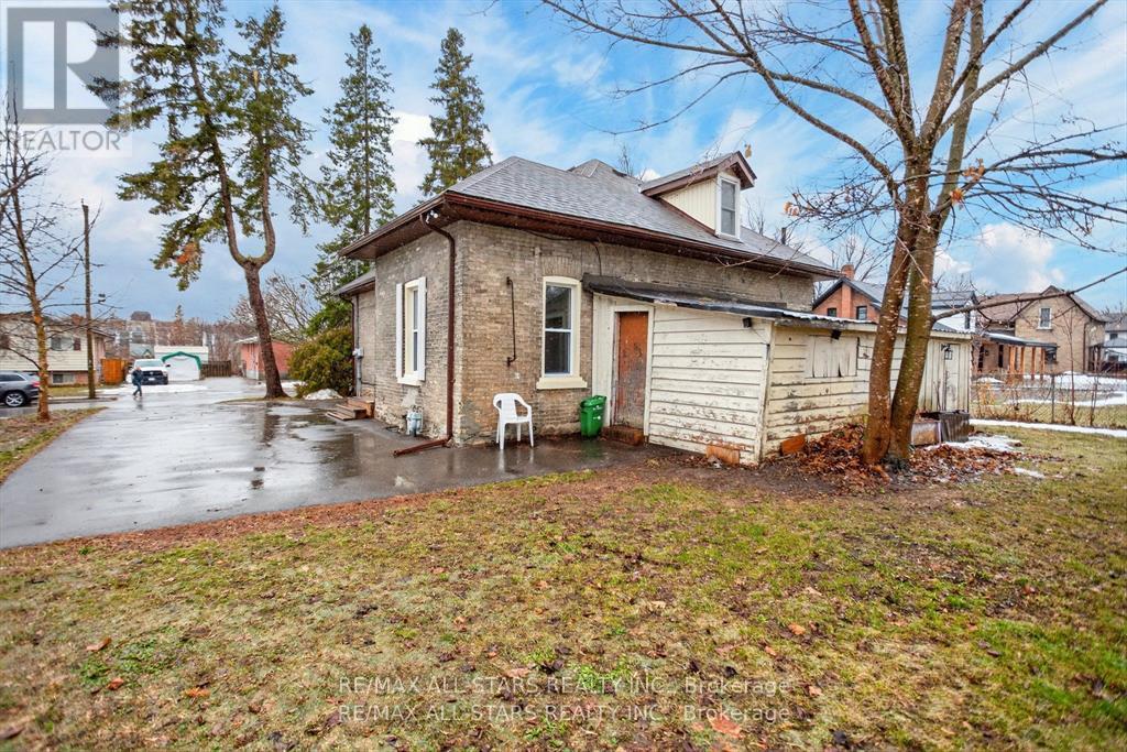 36 Caroline Street, Kawartha Lakes (Lindsay), Ontario  K9V 1T1 - Photo 27 - X12975036