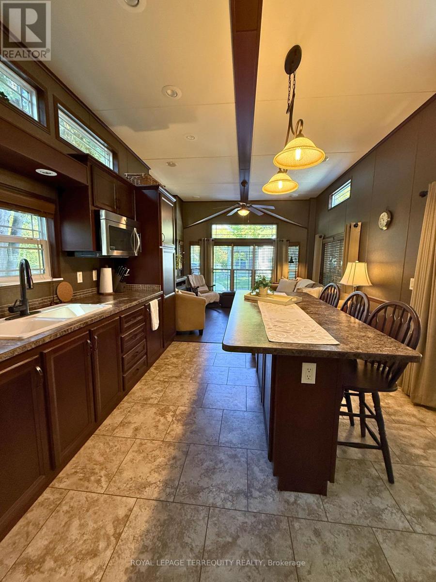 14 Rockhaven, Selwyn, Ontario  K0L 2H0 - Photo 13 - X12975390