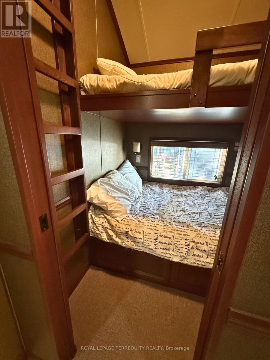 14 Rockhaven, Selwyn, Ontario  K0L 2H0 - Photo 24 - X12975390