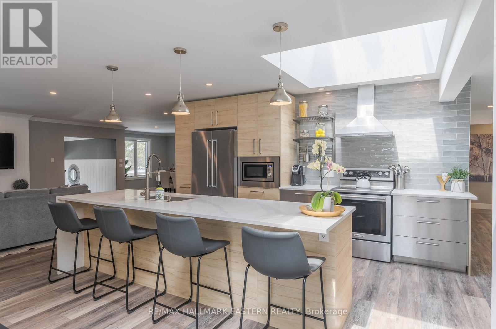 6 Weller Crescent, Peterborough (Monaghan Ward 2), Ontario  K9J 6J5 - Photo 14 - X12976078