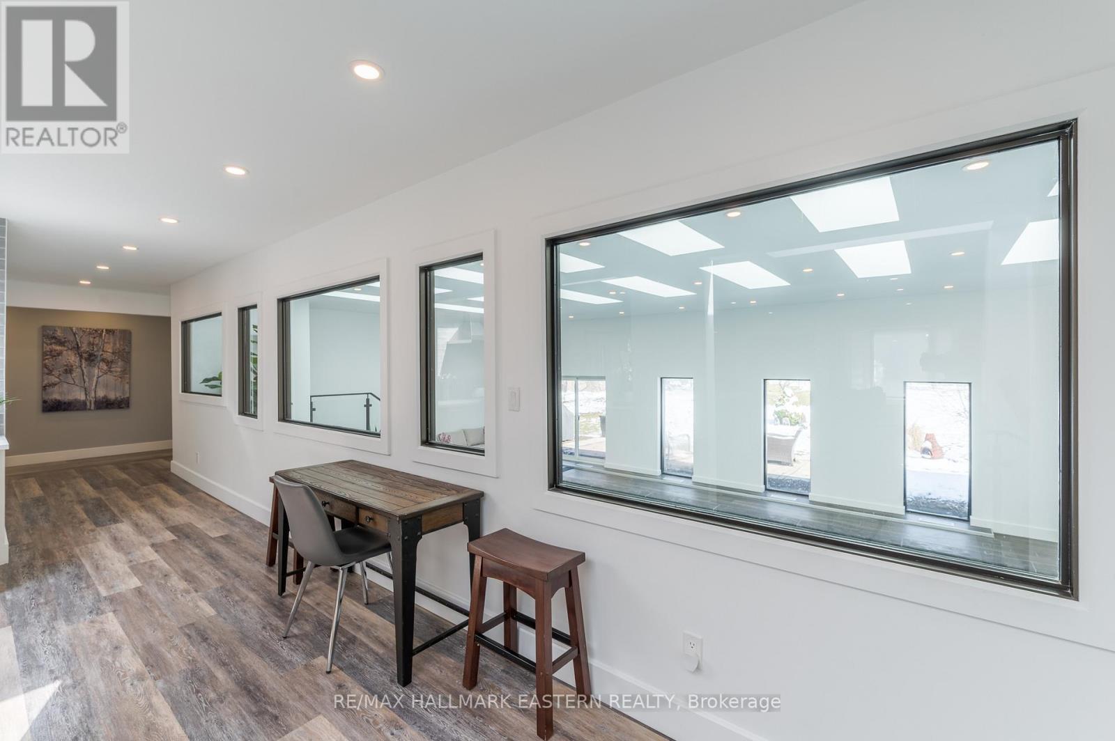 6 Weller Crescent, Peterborough (Monaghan Ward 2), Ontario  K9J 6J5 - Photo 25 - X12976078