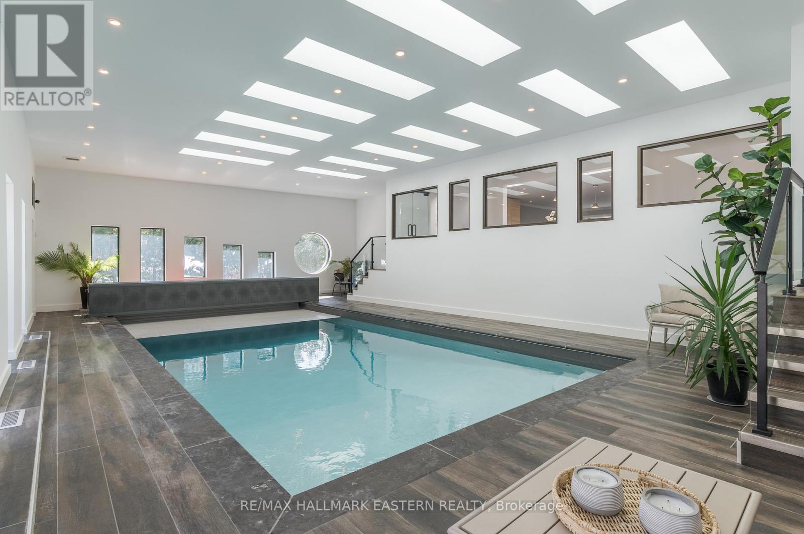 6 Weller Crescent, Peterborough (Monaghan Ward 2), Ontario  K9J 6J5 - Photo 31 - X12976078