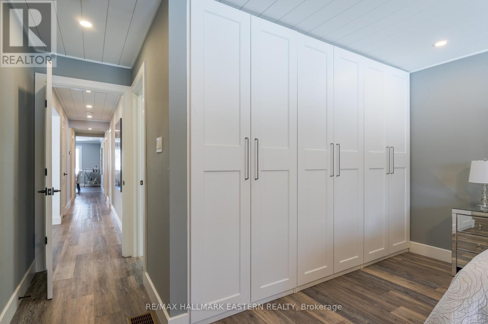 6 Weller Crescent, Peterborough (Monaghan Ward 2), Ontario  K9J 6J5 - Photo 36 - X12976078