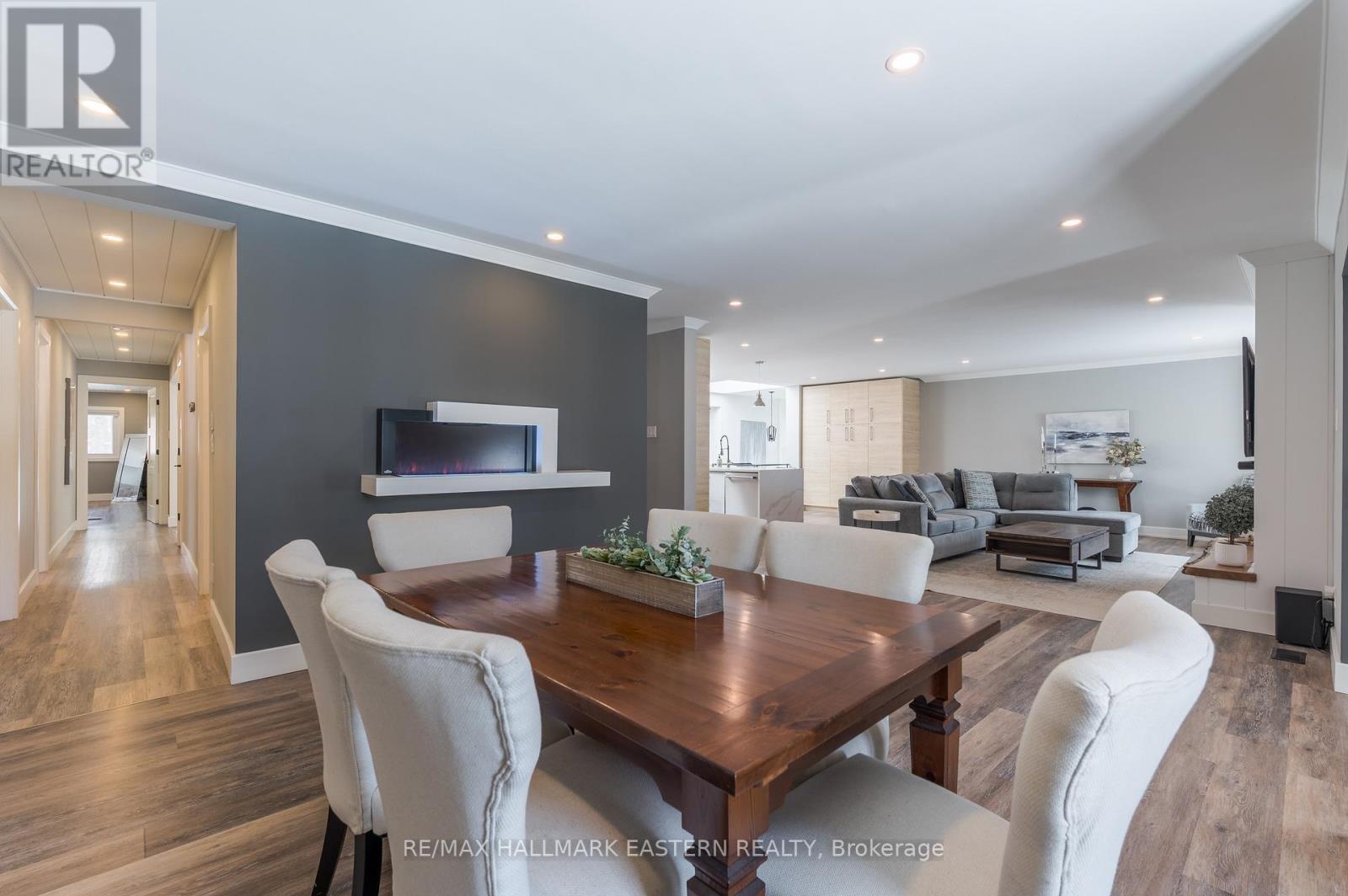 6 Weller Crescent, Peterborough (Monaghan Ward 2), Ontario  K9J 6J5 - Photo 7 - X12976078