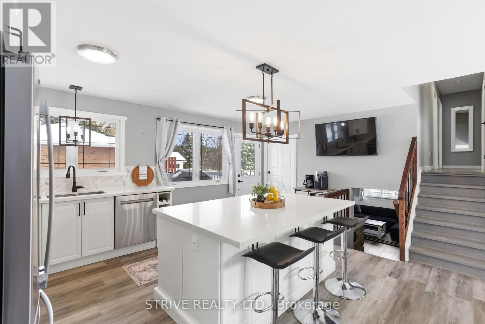 386 Mount Nebo Road, Kawartha Lakes (Emily), Ontario  K0L 2W0 - Photo 6 - X12976340