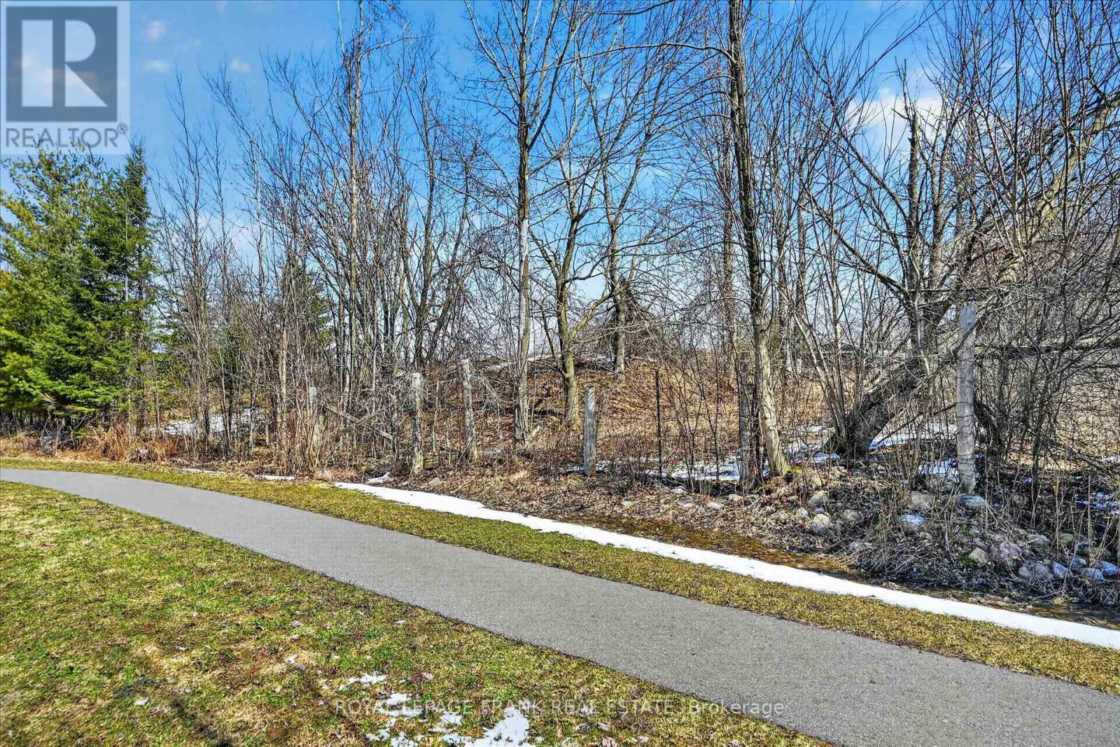 23 Charlton Court, Selwyn, Ontario  K0L 2H0 - Photo 37 - X12976348