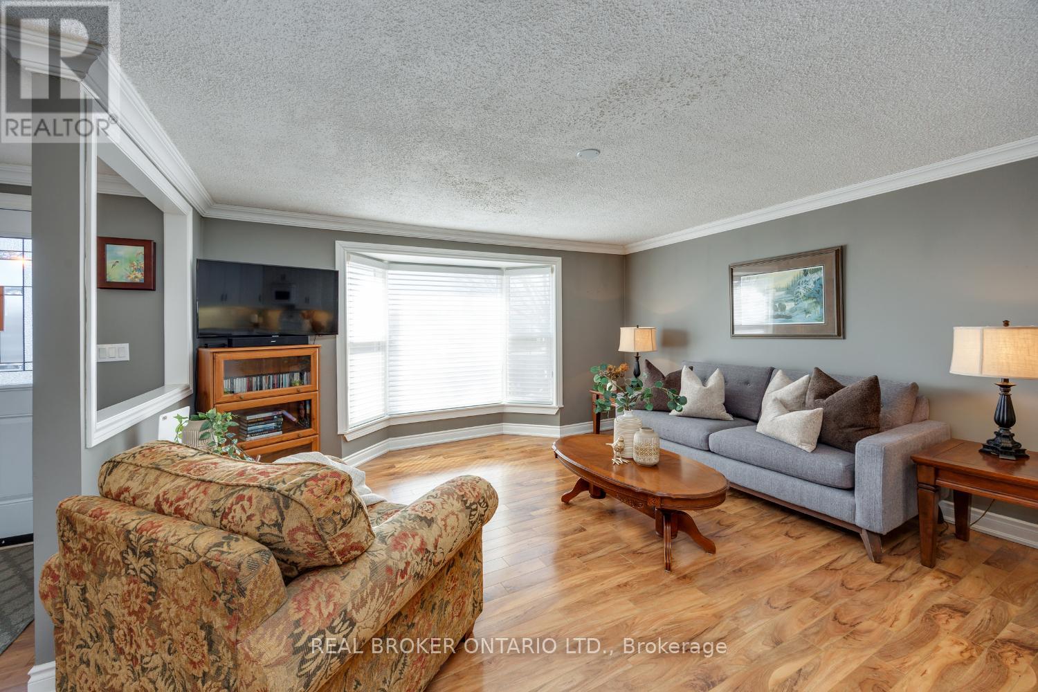 22 Champlain Court, Clarington (Newcastle), Ontario  L1B 1A5 - Photo 10 - E12976780