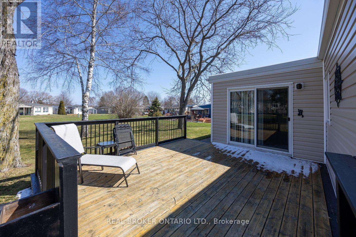 22 Champlain Court, Clarington (Newcastle), Ontario  L1B 1A5 - Photo 25 - E12976780