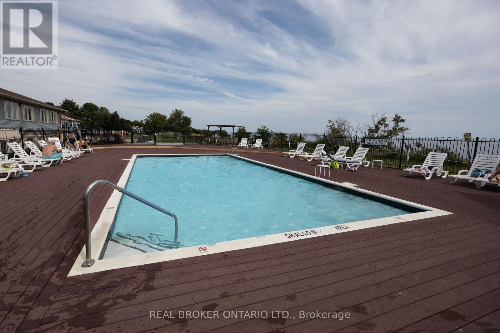 22 Champlain Court, Clarington (Newcastle), Ontario  L1B 1A5 - Photo 35 - E12976780