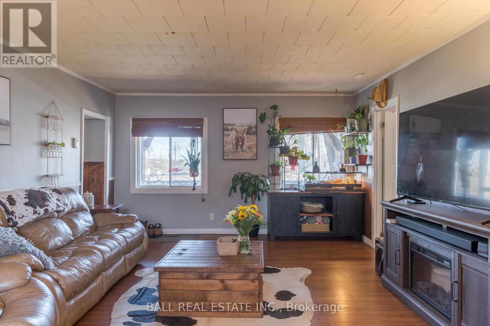 24 Nicholls Street, Selwyn, Ontario  K0L 2H0 - Photo 12 - X12976632