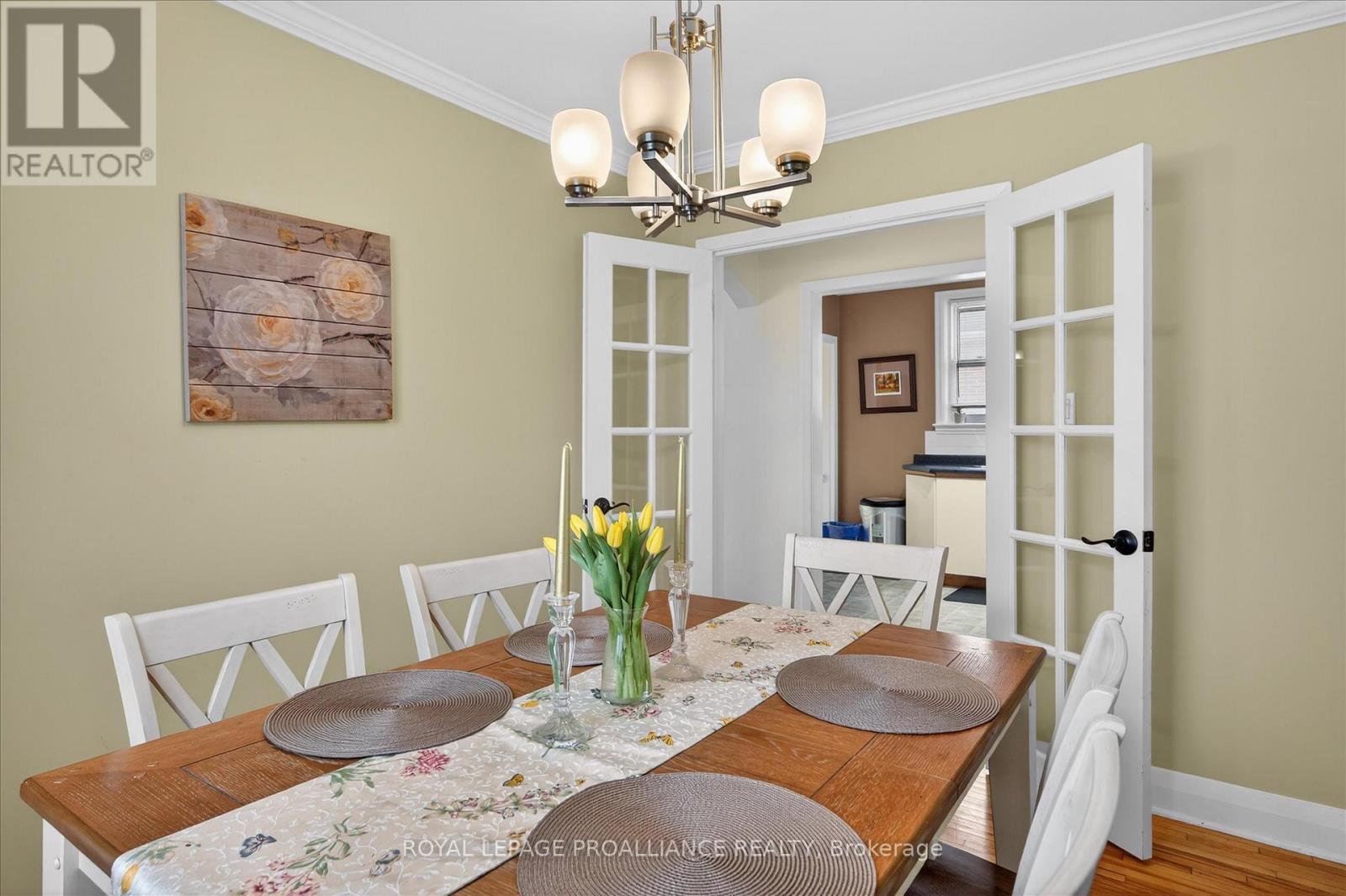 637 Beverly Street, Peterborough (Ashburnham Ward 4), Ontario  K9H 2B4 - Photo 12 - X12976678