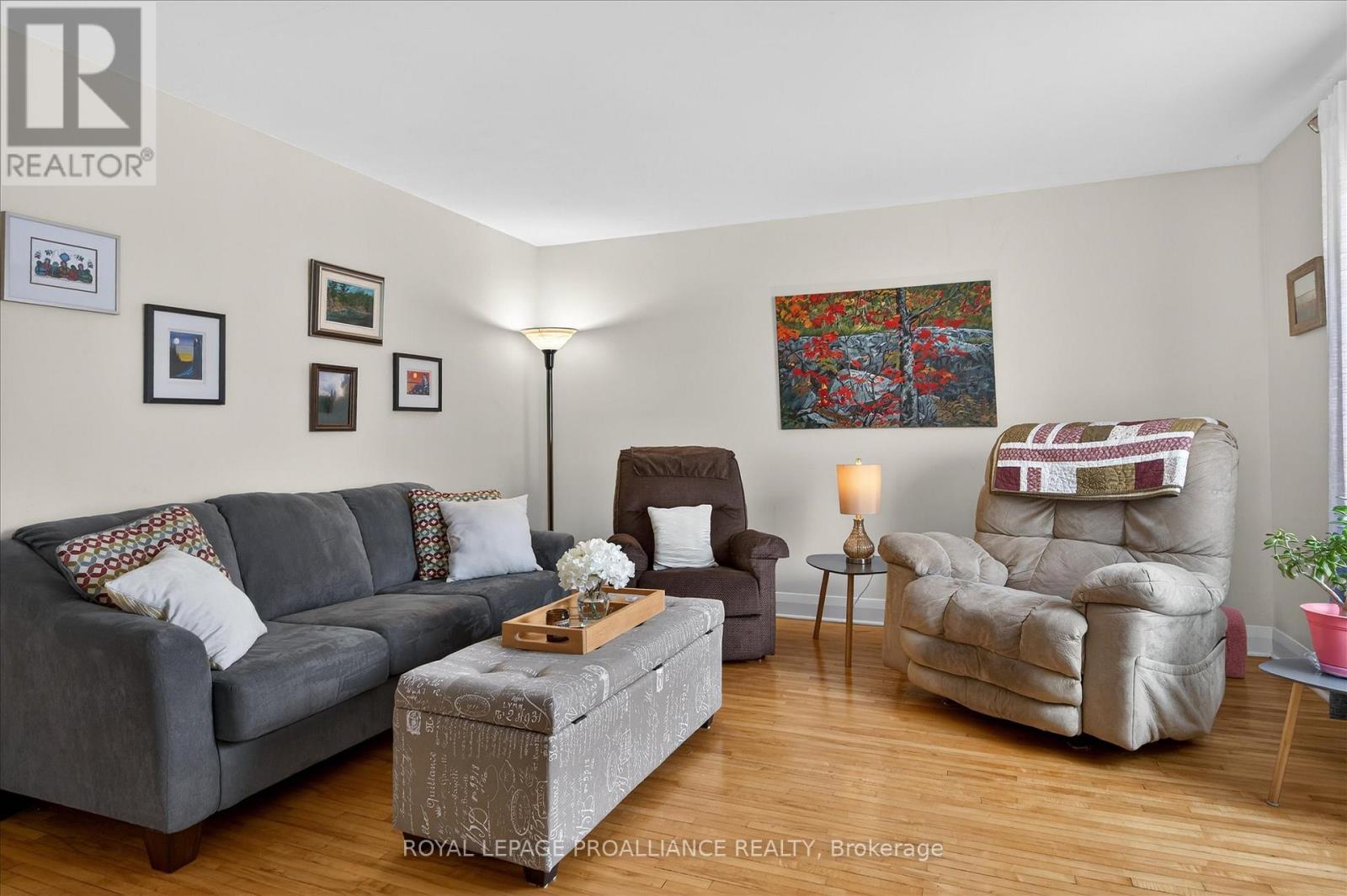 637 Beverly Street, Peterborough (Ashburnham Ward 4), Ontario  K9H 2B4 - Photo 6 - X12976678