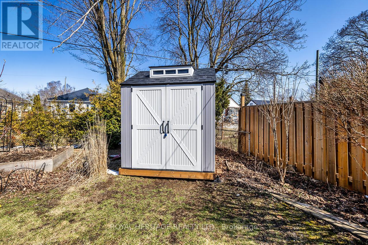 250 King George Street, Peterborough (Otonabee Ward 1), Ontario  K9J 1R8 - Photo 24 - X12977126