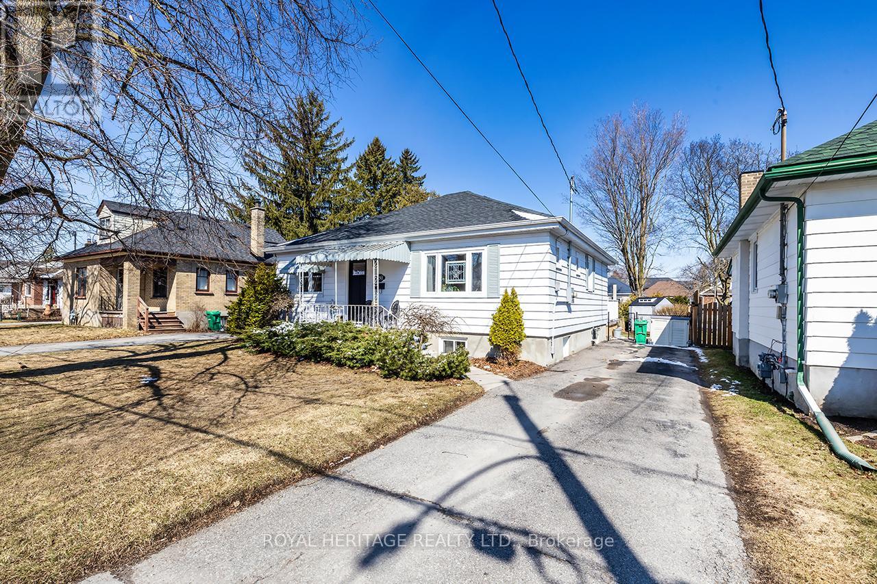 250 King George Street, Peterborough (Otonabee Ward 1), Ontario  K9J 1R8 - Photo 3 - X12977126