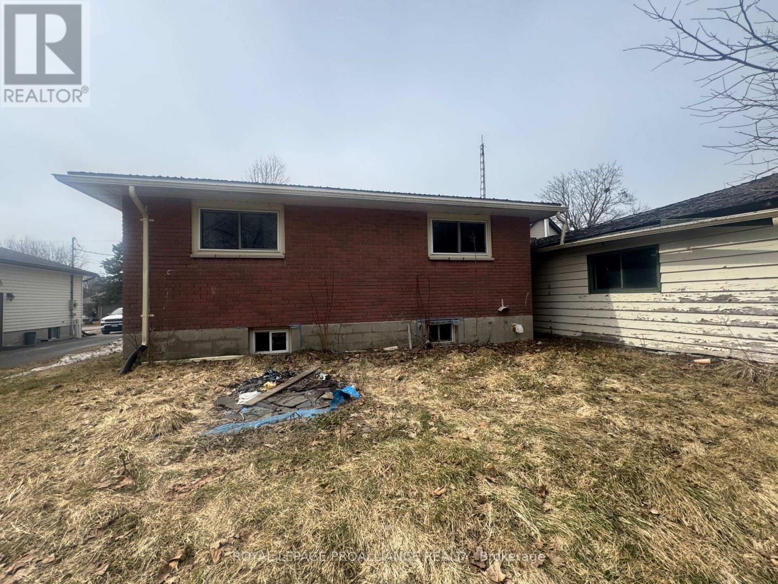 65 King Street, Asphodel-Norwood (Norwood), Ontario  K0L 2V0 - Photo 2 - X12977174