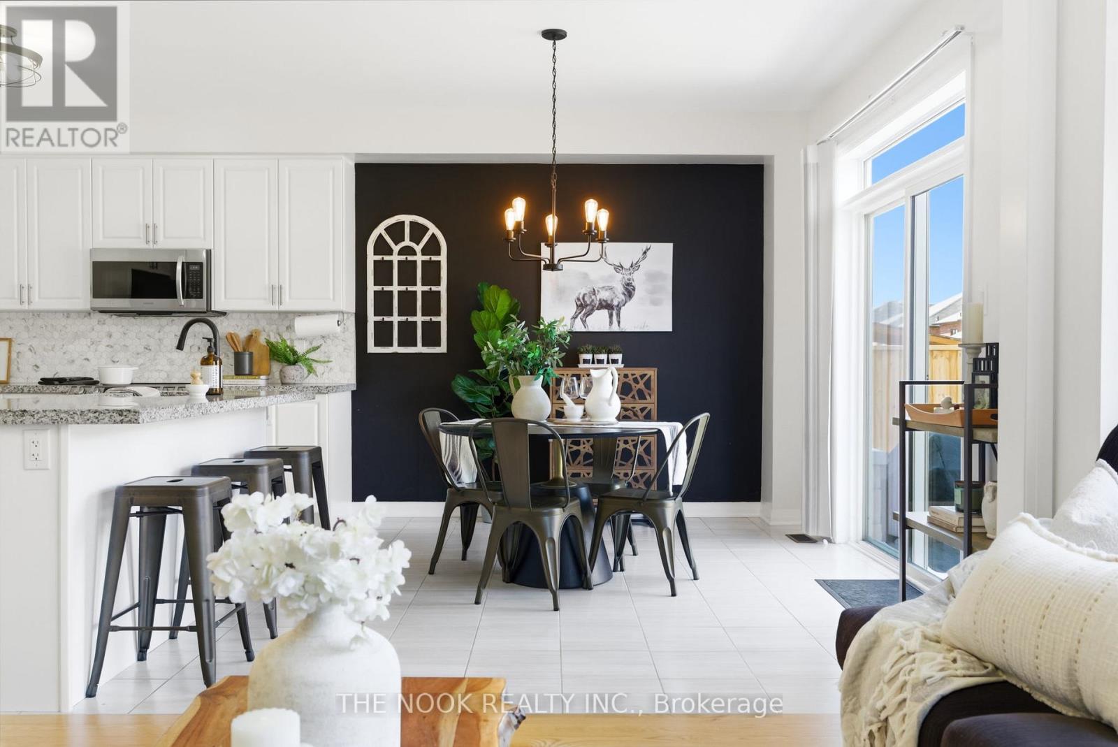 28 Fernridge Heights, Cavan Monaghan (Cavan-Monaghan), Ontario  L0A 1G0 - Photo 13 - X12977814