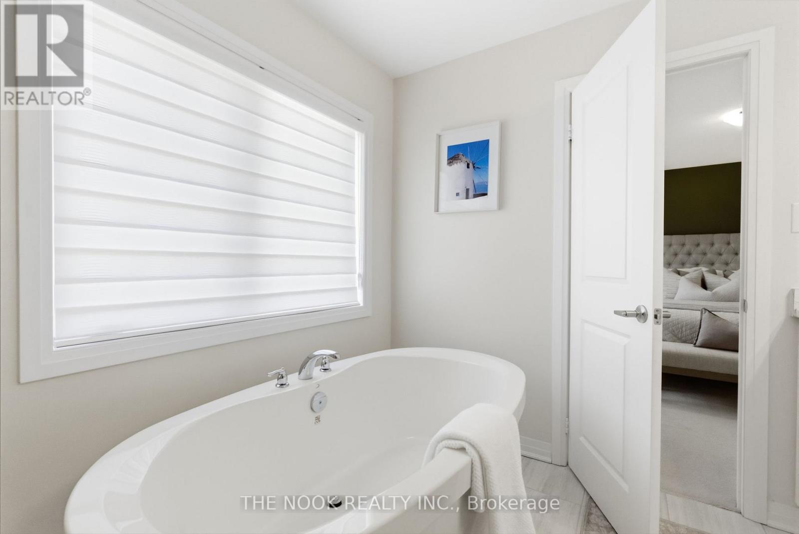 28 Fernridge Heights, Cavan Monaghan (Cavan-Monaghan), Ontario  L0A 1G0 - Photo 27 - X12977814