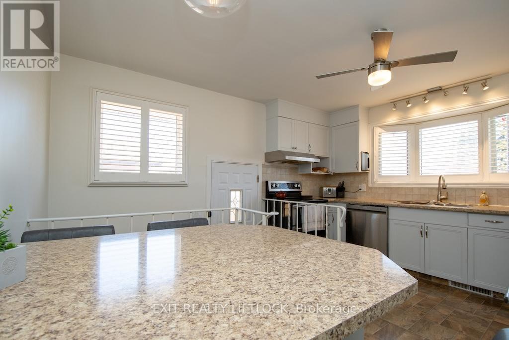 871 Westdale Avenue, Peterborough (Northcrest Ward 5), Ontario  K9H 6C5 - Photo 14 - X12977952