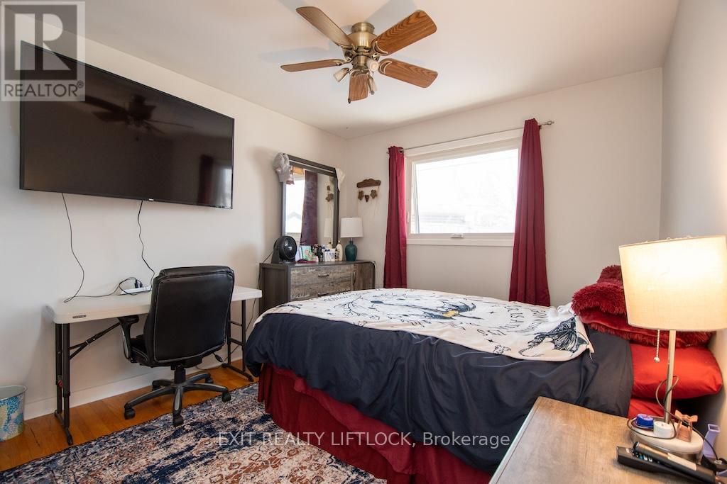 871 Westdale Avenue, Peterborough (Northcrest Ward 5), Ontario  K9H 6C5 - Photo 17 - X12977952