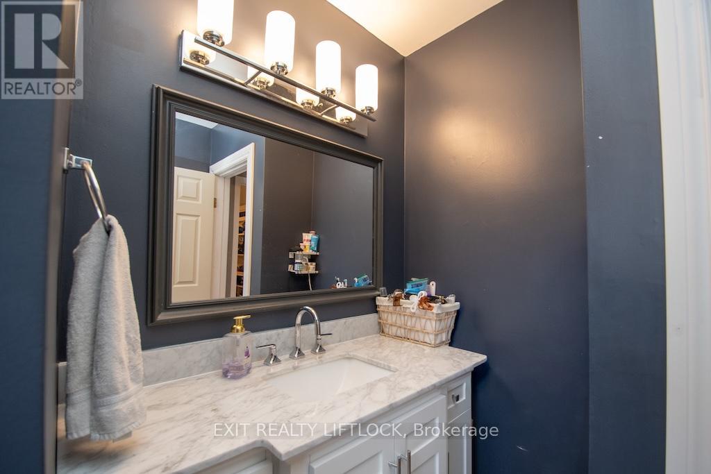 871 Westdale Avenue, Peterborough (Northcrest Ward 5), Ontario  K9H 6C5 - Photo 20 - X12977952