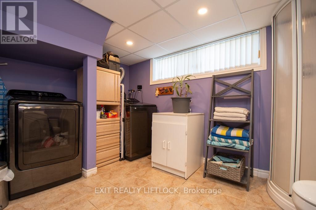 871 Westdale Avenue, Peterborough (Northcrest Ward 5), Ontario  K9H 6C5 - Photo 25 - X12977952