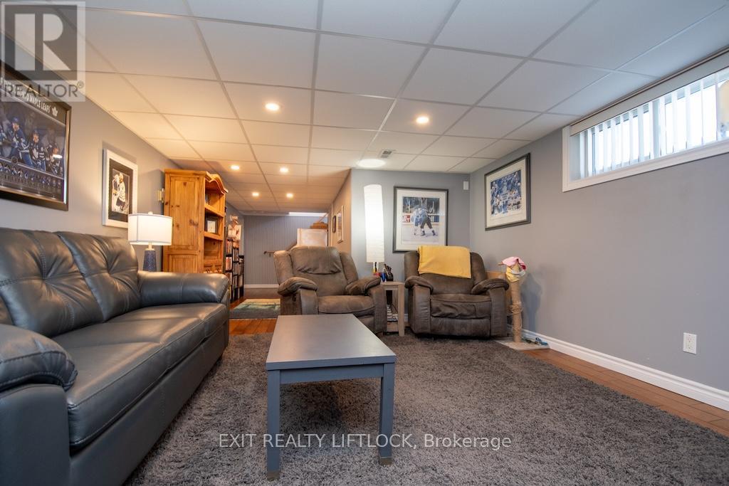 871 Westdale Avenue, Peterborough (Northcrest Ward 5), Ontario  K9H 6C5 - Photo 29 - X12977952