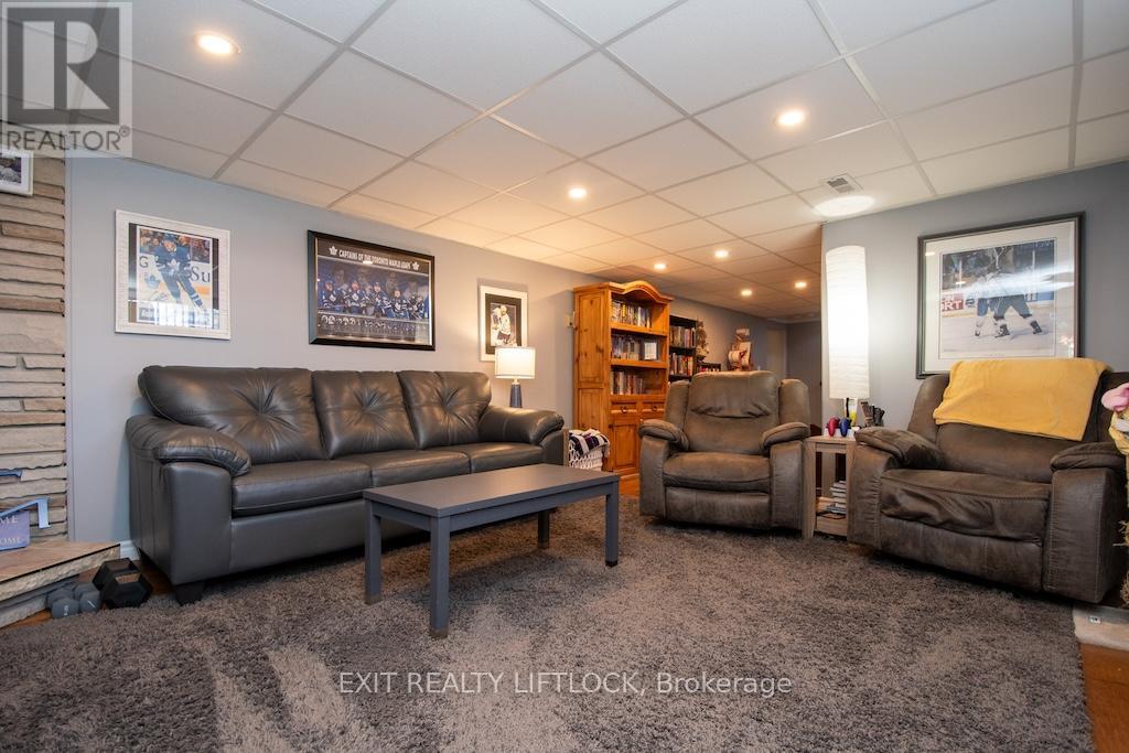 871 Westdale Avenue, Peterborough (Northcrest Ward 5), Ontario  K9H 6C5 - Photo 30 - X12977952