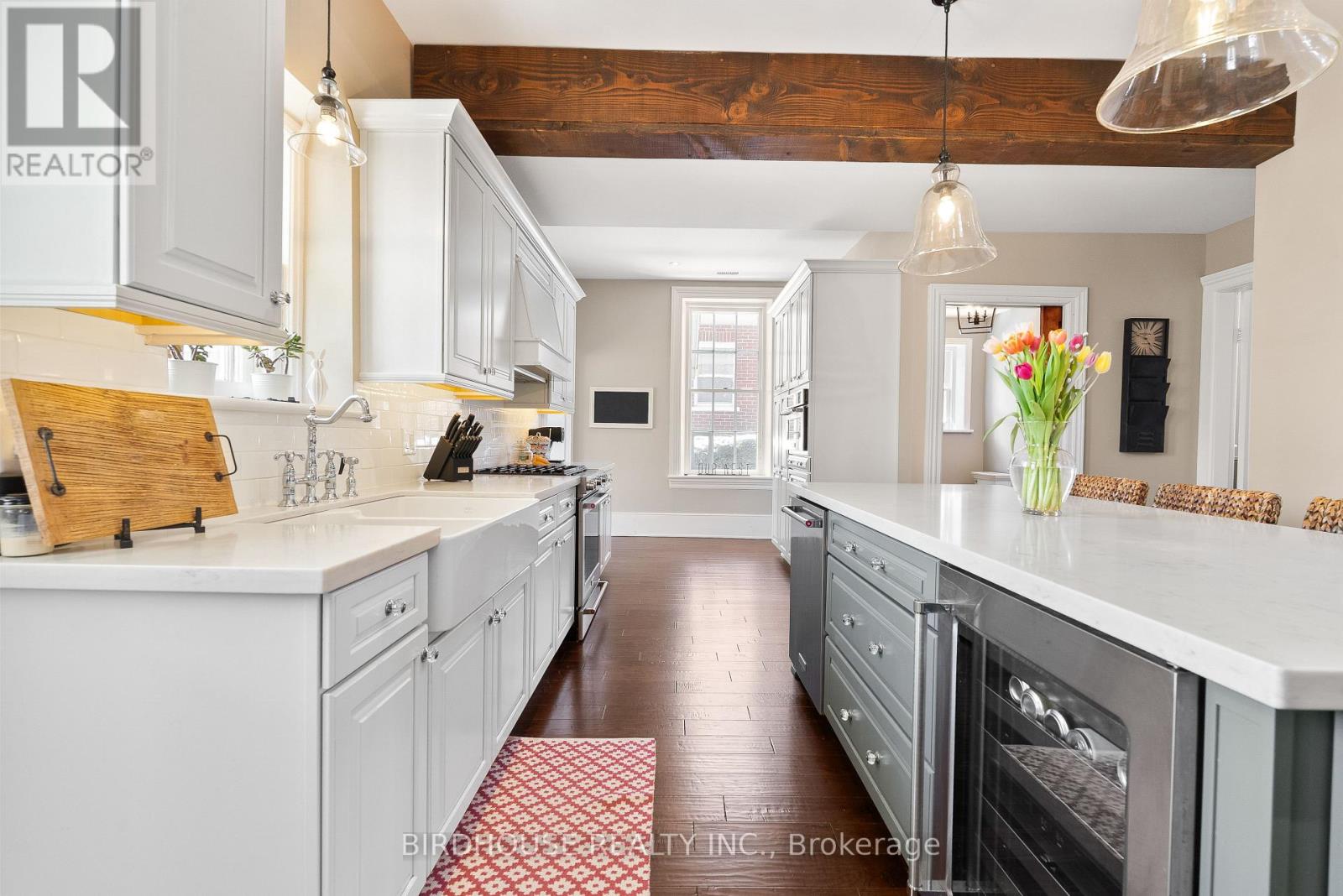 69 Bond Street W, Kawartha Lakes (Lindsay), Ontario  K9V 3R3 - Photo 10 - X12977996