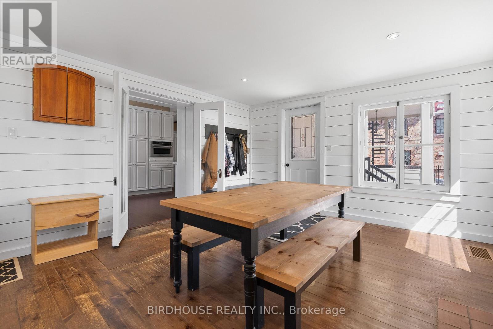 69 Bond Street W, Kawartha Lakes (Lindsay), Ontario  K9V 3R3 - Photo 19 - X12977996