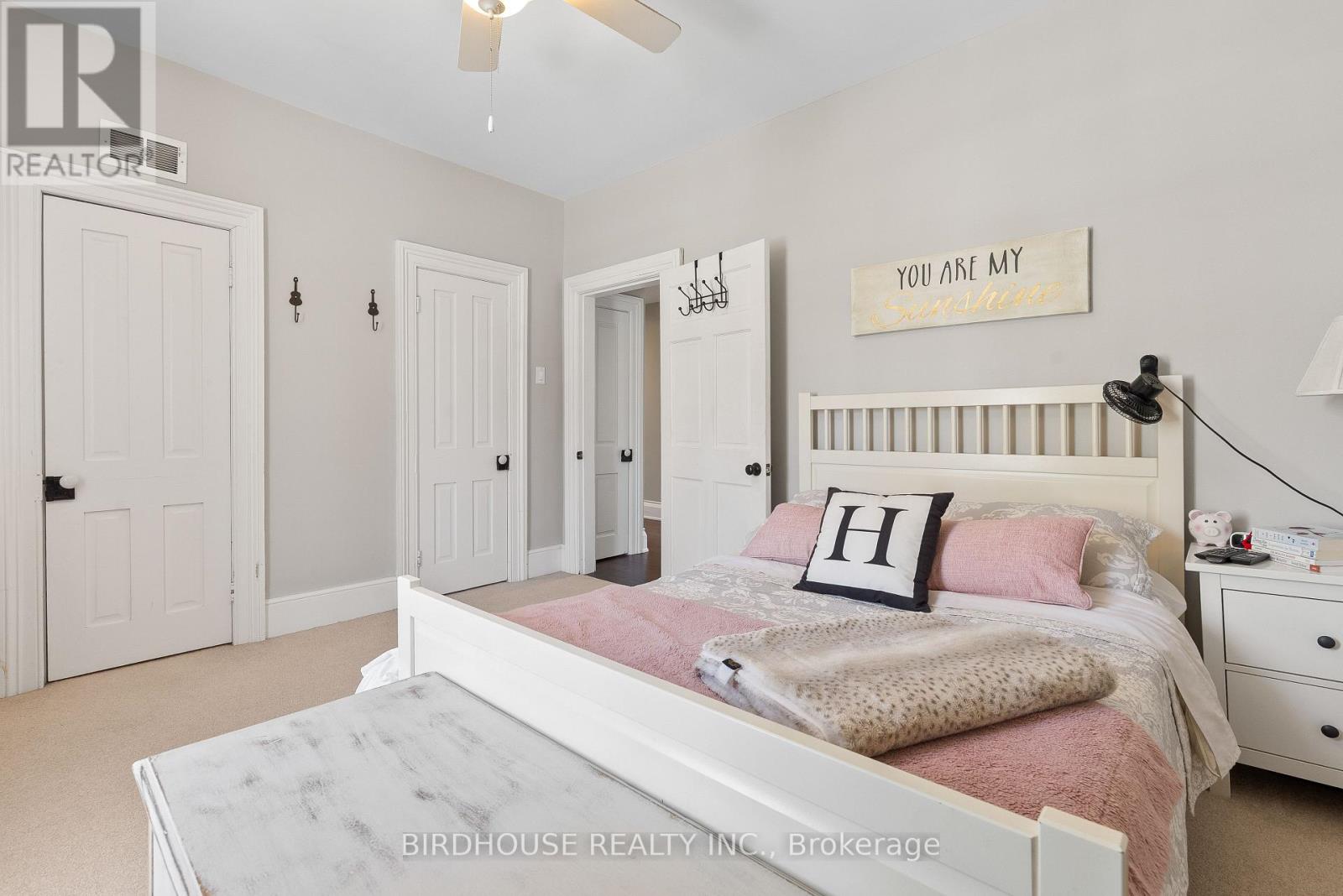 69 Bond Street W, Kawartha Lakes (Lindsay), Ontario  K9V 3R3 - Photo 30 - X12977996