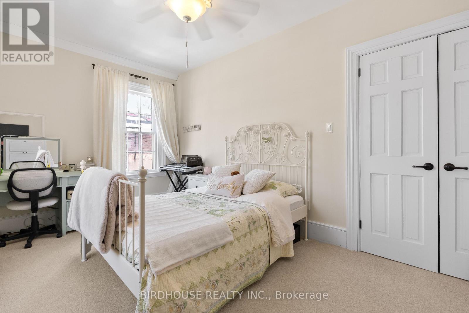 69 Bond Street W, Kawartha Lakes (Lindsay), Ontario  K9V 3R3 - Photo 31 - X12977996