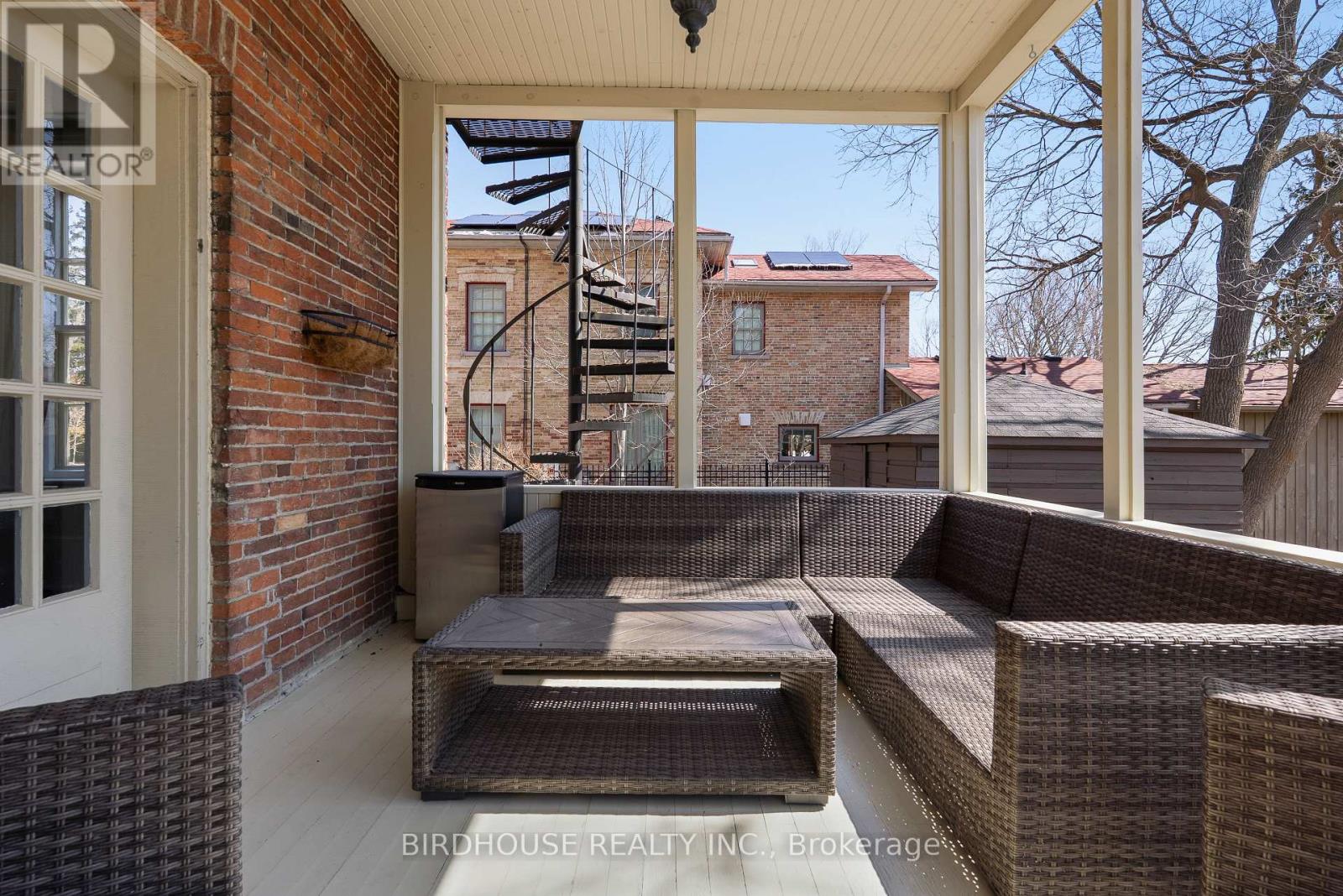 69 Bond Street W, Kawartha Lakes (Lindsay), Ontario  K9V 3R3 - Photo 44 - X12977996