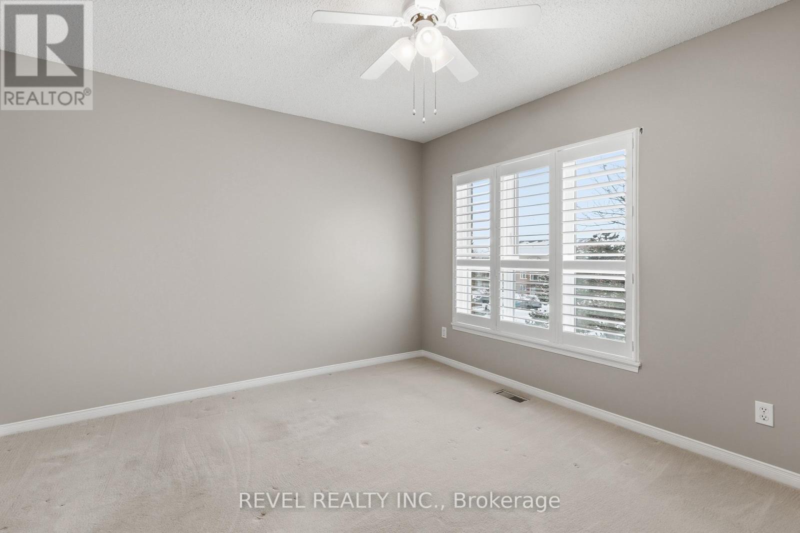 309 - 4 Heritage Way, Kawartha Lakes (Lindsay), Ontario  K9V 5Z2 - Photo 30 - X12978134