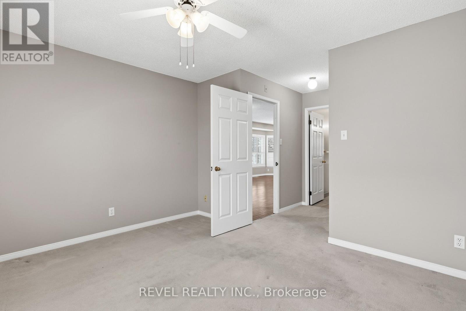 309 - 4 Heritage Way, Kawartha Lakes (Lindsay), Ontario  K9V 5Z2 - Photo 32 - X12978134