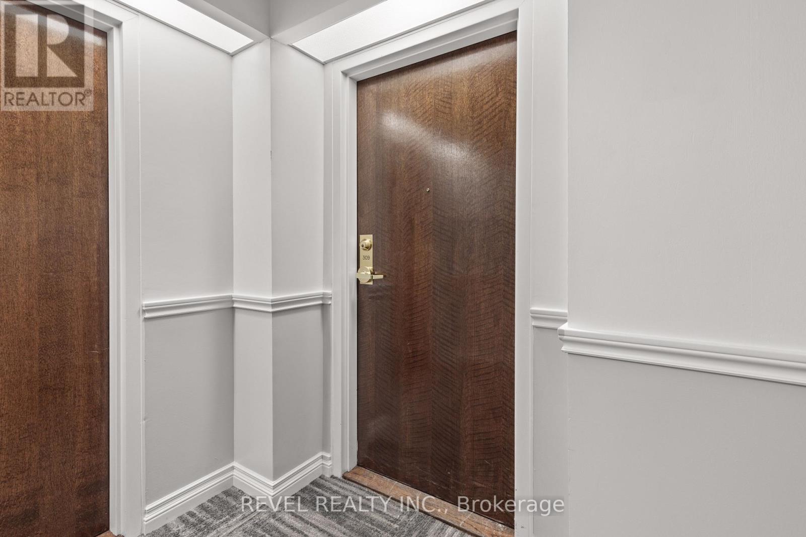 309 - 4 Heritage Way, Kawartha Lakes (Lindsay), Ontario  K9V 5Z2 - Photo 5 - X12978134