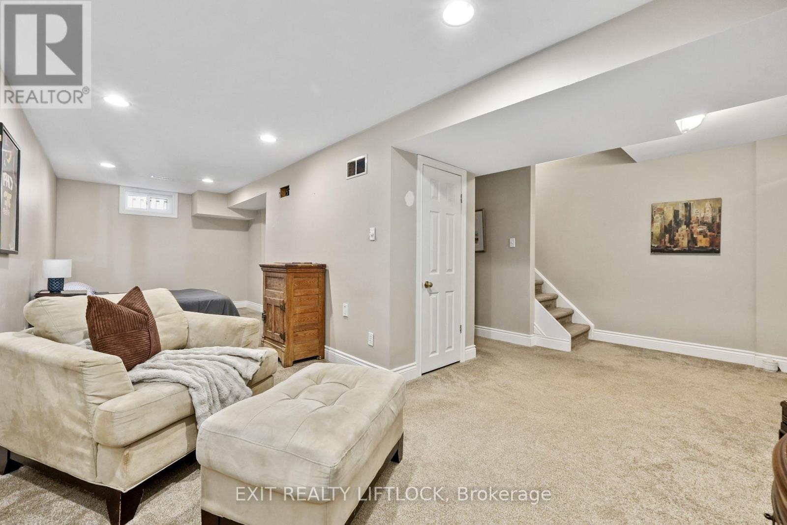 1243 Huntington Circle, Peterborough (Otonabee Ward 1), Ontario  K9K 2B4 - Photo 23 - X12978190