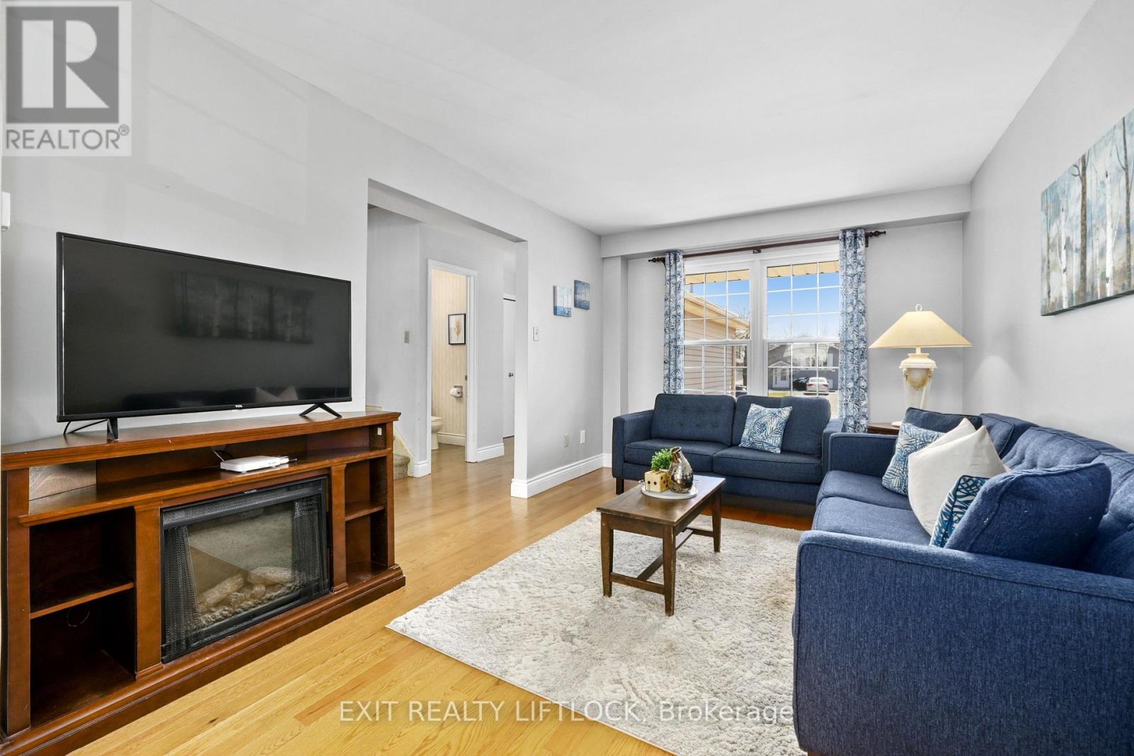 1243 Huntington Circle, Peterborough (Otonabee Ward 1), Ontario  K9K 2B4 - Photo 6 - X12978190