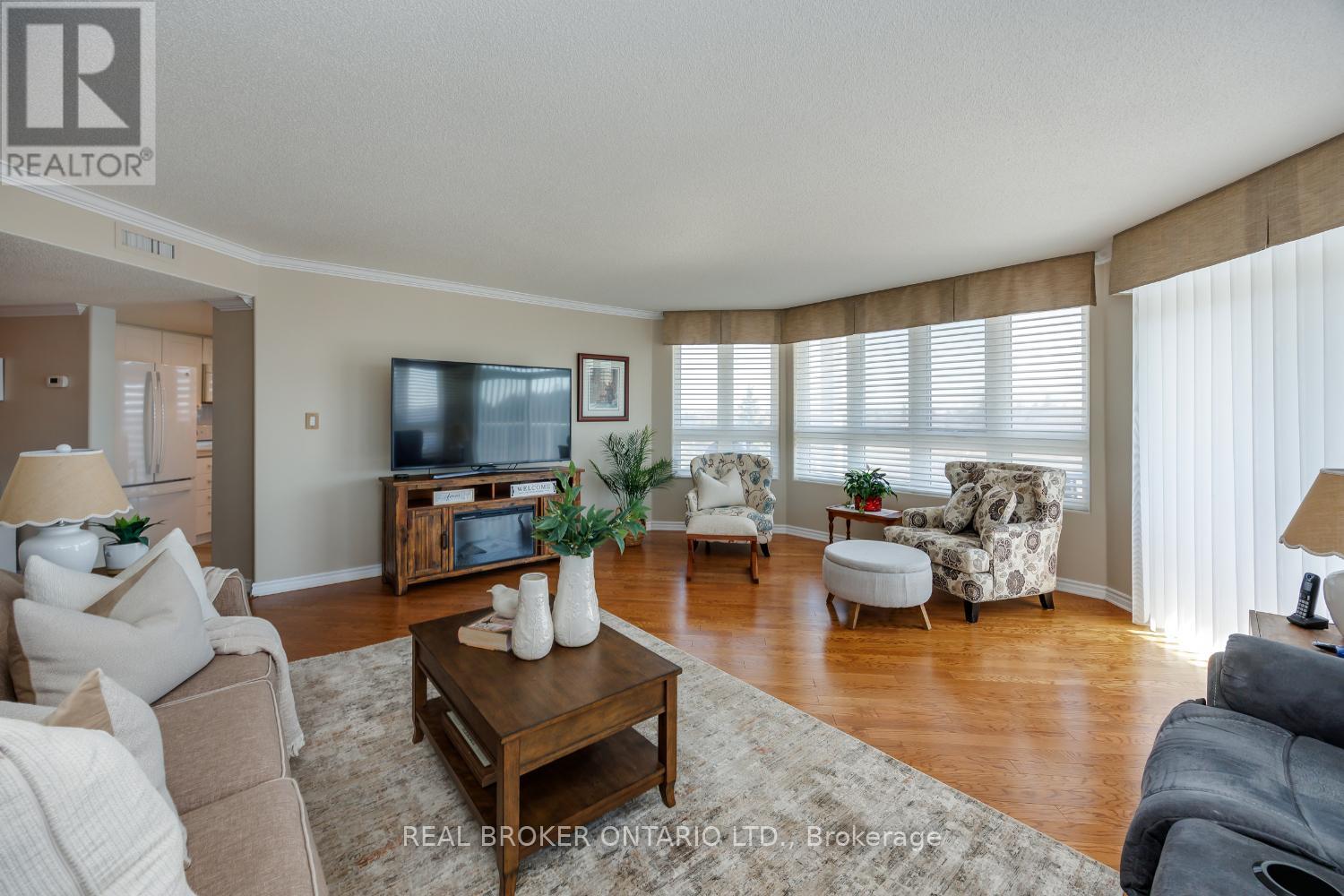 401 - 51 Rivermill Boulevard, Kawartha Lakes (Lindsay), Ontario  K9V 6E8 - Photo 10 - X12978196