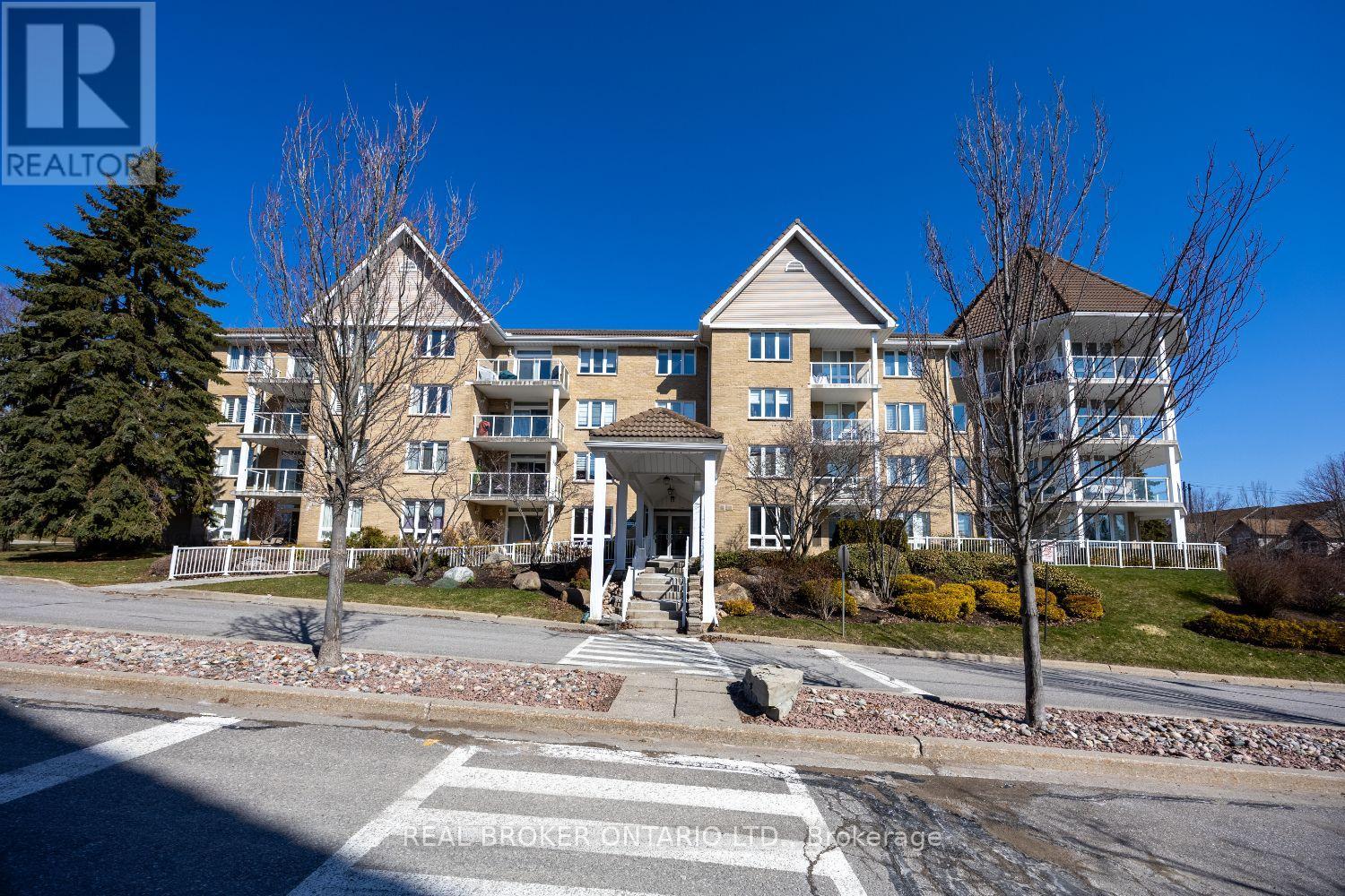 401 - 51 Rivermill Boulevard, Kawartha Lakes (Lindsay), Ontario  K9V 6E8 - Photo 5 - X12978196